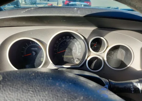 2010 Toyota Tundra Double Cab Sr5 z USA, uszkodzony, nr VIN 5TFRY5F14AX089366